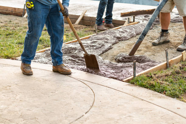 Best Driveways & Floors  in La Quinta, CA